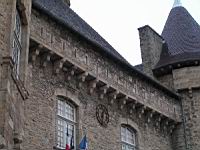 Aubenas, Chateau, Machicoulis (1)